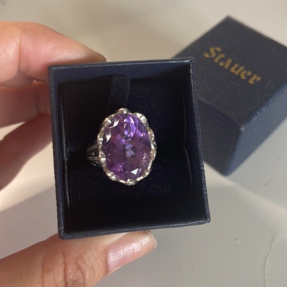 Beautiful Purple Royal Crown Amethyst purple ring - Picture 4 of 6